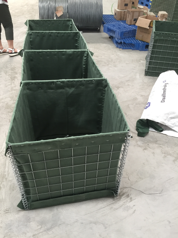 hakkında en son şirket haberleri Fabrikadan Doğrudan Tedarikten Sıcak Satış Askeri Savunma Hesco Bariyerleri  0