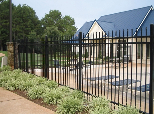 Kolay Montajlı Metal Çit Bahçe Ornamental Çelik Piket Çit Bahçe Ticari Tubular Çit için Kaydırıcı Kapı
