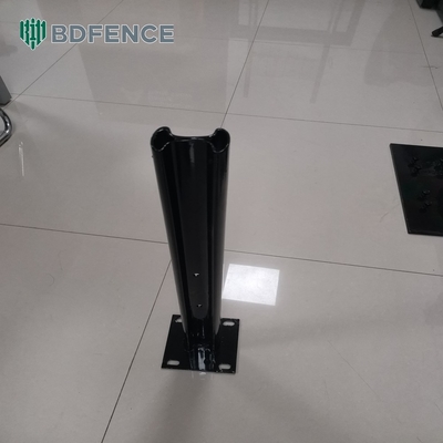 Ev Dış Mekan Dekoratif Metal 3D Bükme Kavisli Çit Paneli Kaynaklı Sert Tel V Örgü Bahçe Çiti
