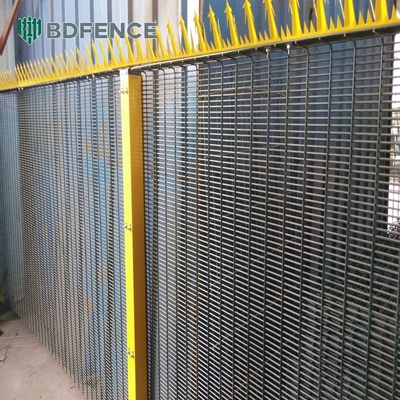Galvanizli Clearvu Yüksek Güvenlik 358 Yükseliş Karşıtı Çit Plastik Kaplı Metal Hapishane Ağı Açık Vu Görünümü Çit Yükseliş Yok