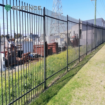 6Ftx8Ft Bahçe Siyah Metal Çitler Paslanmaz Galvanizli Çelik Çit