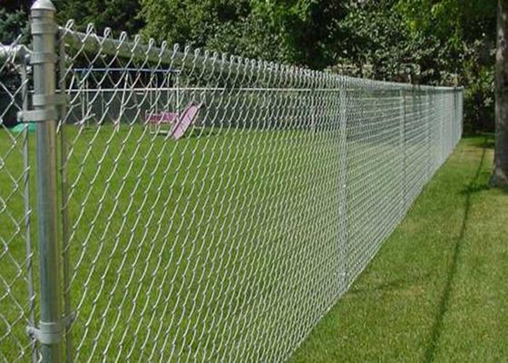 Demir Tel Ağ Zinciri Bağlantı Çit 60x60mm Ağ Boyutu Ve 3mm Tel Diametresi