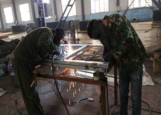 Hindistan'da düşük bakımlı ev güvenliği için kolay monte 3D çelik ve demir kaydırma kapısı