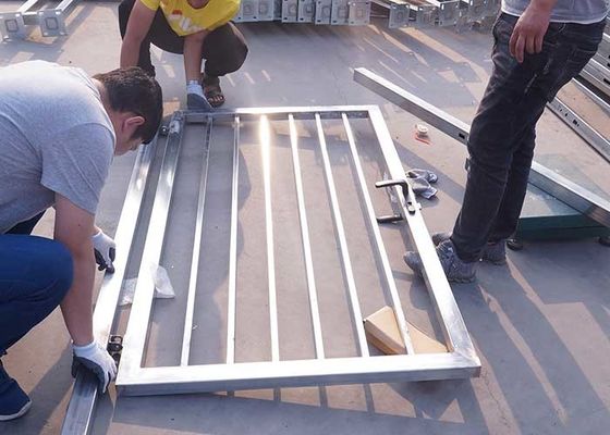Hindistan'da düşük bakımlı ev güvenliği için kolay monte 3D çelik ve demir kaydırma kapısı