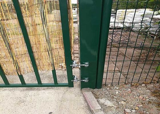 ISO14001 Çelik Boru Kaynaklı Hafif Metal Bahçe Kapıları