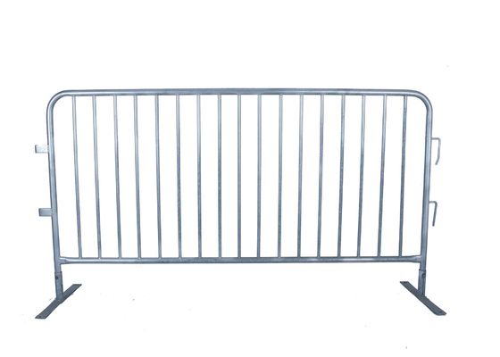 Çelik Konseri Çarpışma Kalabalık Kontrolü Barikatları 36 inç yüksekliğinde